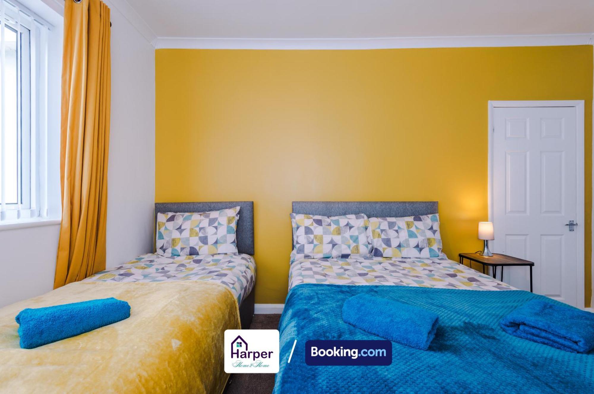Spacious Detached Bungalow By Harperletting Short Lets & Serviced Accommodation Buckely With Pool Table & Driveway Buckley Εξωτερικό φωτογραφία