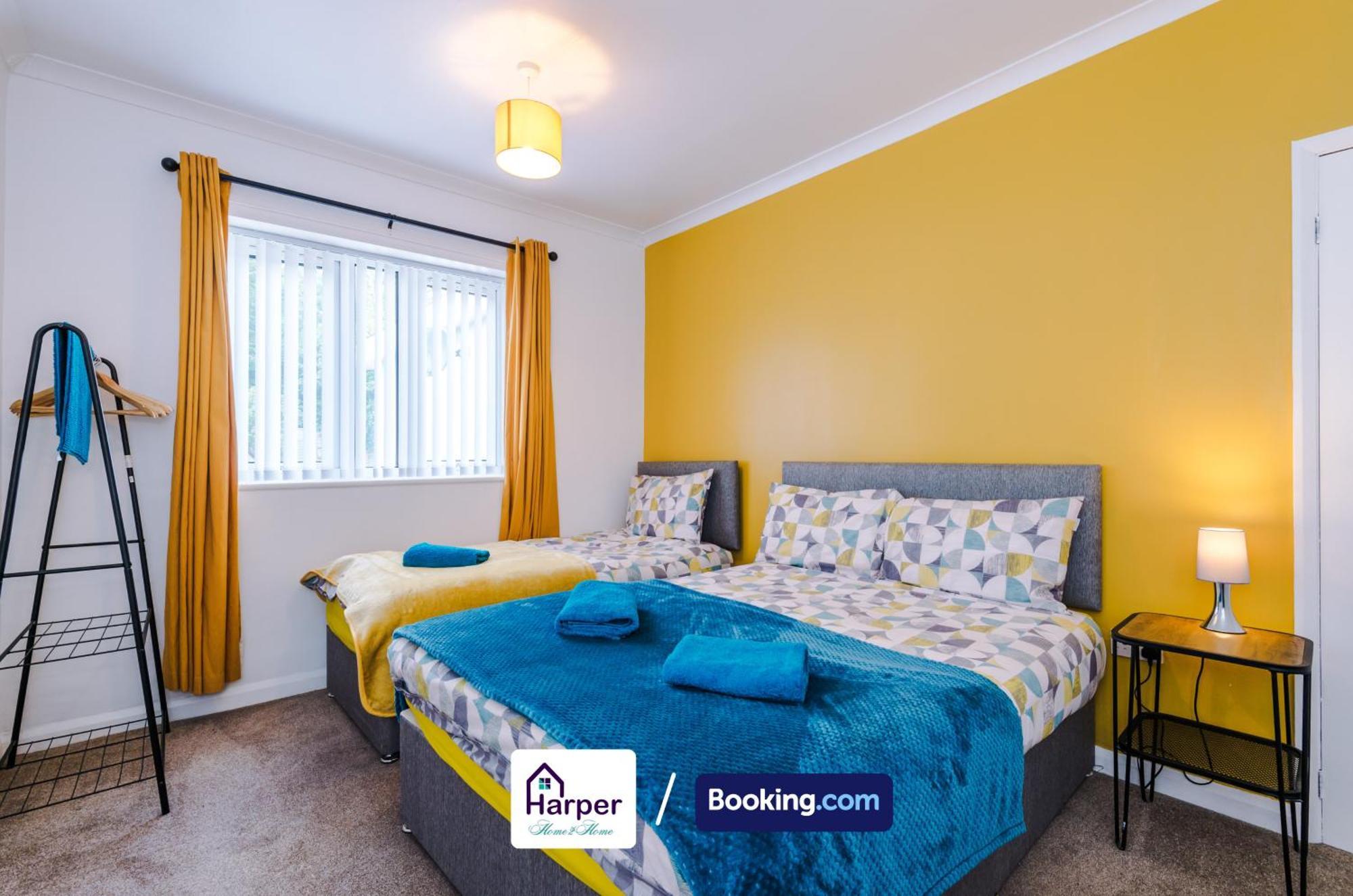 Spacious Detached Bungalow By Harperletting Short Lets & Serviced Accommodation Buckely With Pool Table & Driveway Buckley Εξωτερικό φωτογραφία