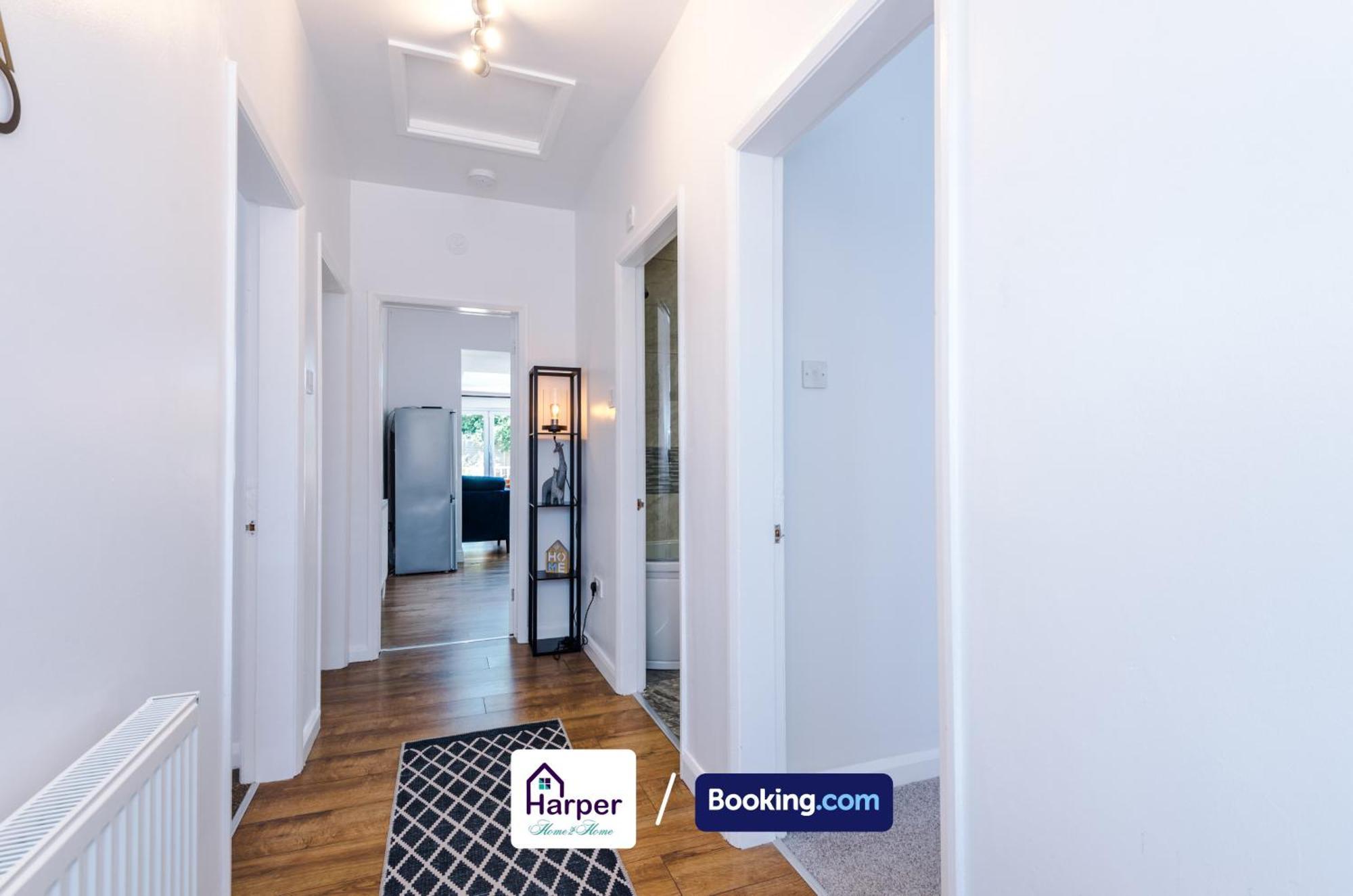 Spacious Detached Bungalow By Harperletting Short Lets & Serviced Accommodation Buckely With Pool Table & Driveway Buckley Εξωτερικό φωτογραφία